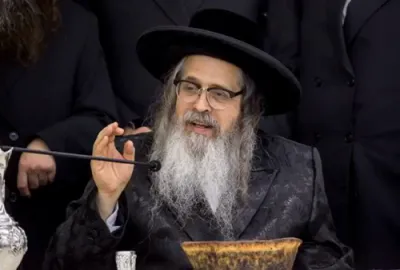 כ"ק אדמו"ר מסאטמאר שליט"א מיט שארפע דיבורים איבער געוויסע וואס שטייען ציזאמען מיט די אראבער..