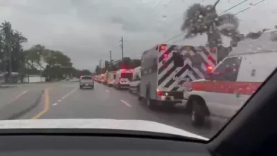 ערשטע בילדער פון די מאסיווע חורבנות אין רעזולטאט פון האריקען מילטאן אין פלארידע