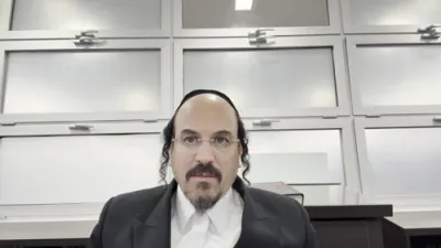 א הערליכע מעשה פון די הייליגע הויגן פון הרה"ק הדברי יחזקאל משינאווא זי"ע האט געזעהן - דורך הרב אליהו שווארץ ביים שיעור פון עמוד היומי דרשו -פסחים דף פ"א