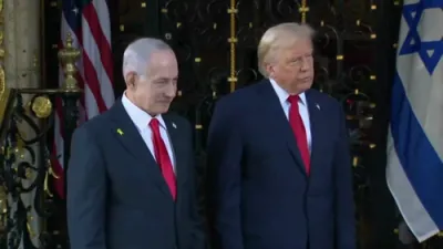 טראמפ רעדט וועגן א דראון אטאקע אויף פוטין'ס הויז