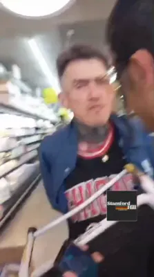 געפעכט אין א געשעפט אין לאנדאן ווען א גוי האט פרובירט צו גנב'נען