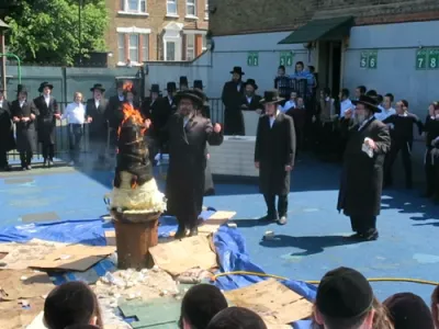 מסע חיזוק דורך הגה"צ אב"ד סאטמאר וויליאמסבורג שליט"א אין קהילת סאטמאר לאנדאן