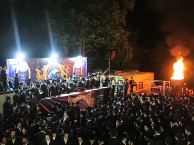 מסע חיזוק דורך הגה"צ אב"ד סאטמאר וויליאמסבורג שליט"א אין קהילת סאטמאר לאנדאן