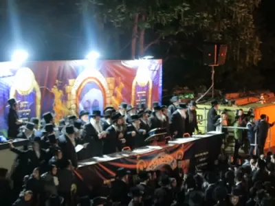מסע חיזוק דורך הגה"צ אב"ד סאטמאר וויליאמסבורג שליט"א אין קהילת סאטמאר לאנדאן