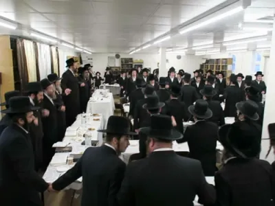 מסע חיזוק דורך הגה"צ אב"ד סאטמאר וויליאמסבורג שליט"א אין קהילת סאטמאר לאנדאן