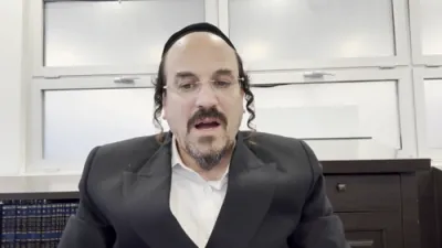 הערליכע מעשה פון מרן הגראי"ל שטיינמאן זי"ע דורך הרב אליהו שווארץ, ביים שיעור פון עמוד היומי דרשו - עירובין דף ע"ו