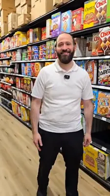 לאלא לאנד פארט אויף רעדער