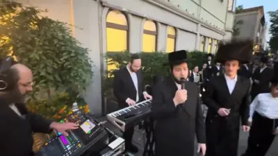 הערליכע חופה דורך מאטי ברייער און מאטי אילאוויטש 