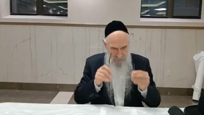 צווייטע שיעור אין חסידות פון רבי מרדכי ווערדיגער שליט"א 