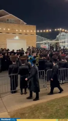 כ"ק אדמו"ר מגור שליט"א ביים שמחת החתונה בשמחת בית סקווירא