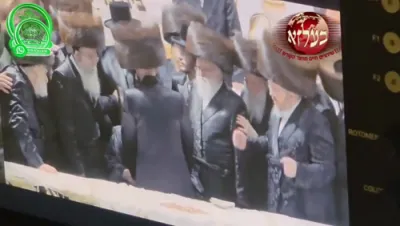 מוצאי שבת באווארפן פון א אייניקל פון כ"ק אדמו"ר מבעלזא שליט"א 
