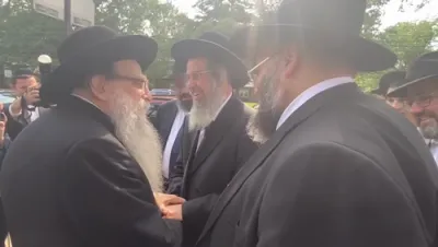 הגאון רבי דוד כהן שליט"א באזוכט ביי הגאון רבי ירוחם אולשין שליט"א 
