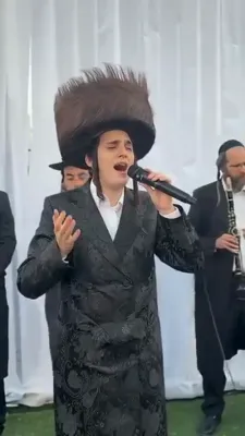 הערליכע ווידיאוס פון מאטי שטיינמעץ ביי א חופה מיט חיליק פראנק און נשמה קווייער 