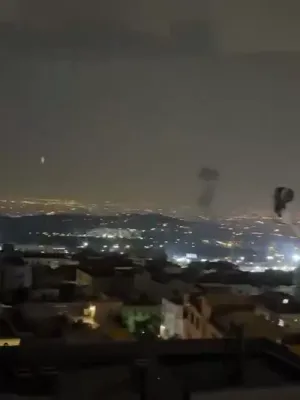 פולע בילדער און ווידיאוס פון די אטאקעס פון מדינת ישראל אויף איראן'ס נוקלעארע סייטס