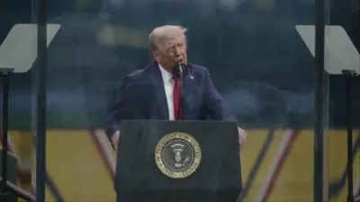 טראמפ אויף די אמעריקאנע מיליטער נעכטן ביים פאראדע: זיי וועלן האבן די קרוין פון זיג