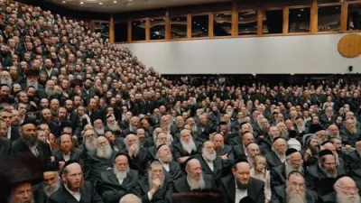 הערליכע מחזה ביים זינגען "שבת איז שעהן" ביי די חתונה בחצה"ק סלונים 