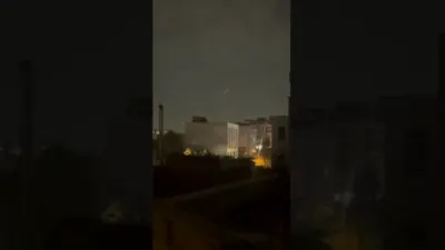 אויפרייסן אין טעהראן פון איזראעלי אטאקעס 