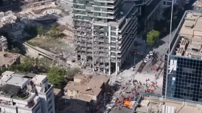 געביידעס אין חולון און רמת גן זענען געשעדיגט געווארן פון די איראנע אטאקעס אויף מדינת ישראל 