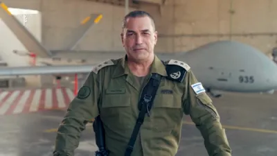 IDF ווארנט שווערע טעג זענען ביפאר אונז.