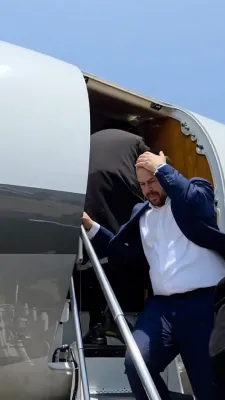 כ"ק אדמו"ר מגור שליט"א קומט אן צוריק אין ארץ ישראל 