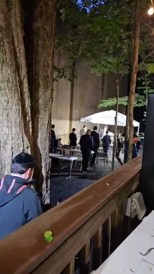 ניקלשבורג ביהמ"ד גייט אן אין פולן שוואונג