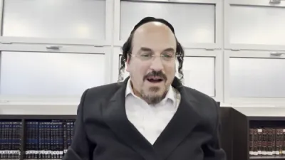 הערליכע מעשה פון הרה"ק בעל התפארת שלמה האט געגעבן קלעפ א אידן און געפוילט פאר איהם א ישועה זי"ע דורך הרב אליהו שווארץ, ביים שיעור פון עמוד היומי דרשו - עירובין דף צ"ז ע"ב