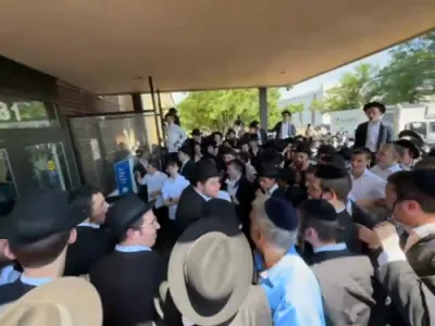 עצרת תפלה און פראטעסטן יעצט אין לעיקוואד נאכן ארעסט פון א אומשולדיגע אינגערמאן 