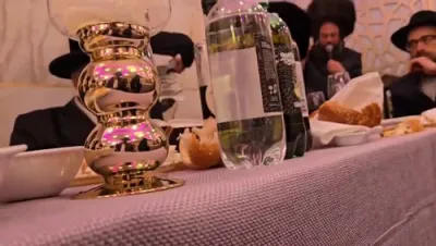 כ"ק אדמו"ר מליסקא שליט"א טרעט אויף ביי שמחת שבע ברכות של המחותנים הרה"ג רבי חיים מאיר שטוקהמר שליט"א והרה"ג רבי חיים בן ציון פרישוואסער שליט"א