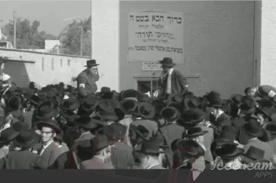 היסטארישע ווידיאו פון הרה"ק מסאטמאר זי"ע ביים אנקומען קיין ארץ ישראל 