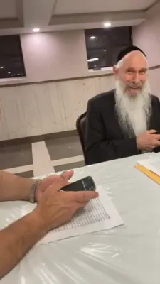 פיפטע שיעור אין חסידות פון רבי מרדכי ווערדיגער שליט"א 