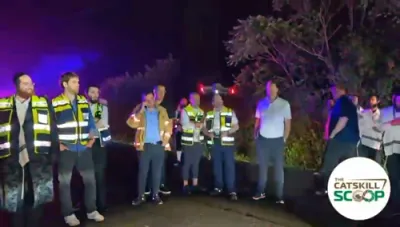 ניסים האט נעכטן נאכט פאסירט אין די קעטסקילס ווען א קאר האט אראפגעקליטשט א קליףף אויף רוט 55 ב"ה קיין געשעדיגטע 