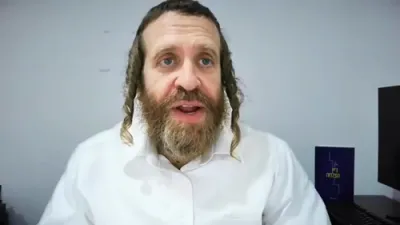 די חילוק צווישן אינוועסטירן אין די SPY אדער SPXL פאר לאנג טירם