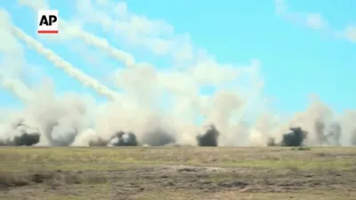 35 טויזענט סאלדאטן פון 19 לענדער ביים מאכן מישטירונגען אין אוסטראליע 