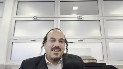 הערליכע מעשה פון "השגחה פרטית" דורך הרב אליהו שווארץ, ביים שיעור פון עמוד היומי דרשו - עירובין דף קג