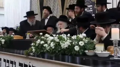 כ"ק גאב"ד ירושלים שליט"א טרעט אויף ביים סיום הש"ס אין קהילת סאטמאר ירושלים 