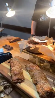 נסיעה בראשית כ'ק אדמו"ר טשערנאביל שליט"א פון בני ברק לטובת דעם נייען בית מדרש וואס ווערט יעצט געבויט חלק ב'