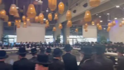 אסיפה פון אגודת ישראל איבער די גזירת הגיוס איז געעפענט געווארן דורך הרה"צ רבי אלימלך בידערמאן שליט"א 