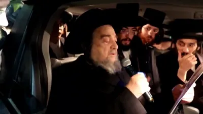 הרה"ק רבי יעקב מאיר שעכטער שליט"א ביי קבלת עול מלכות שמים ביי מעמד האדיר תיקון חצות לקראת די גזירות גיוס 