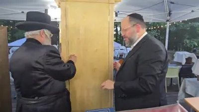 ווידיאוס אינעווייניג ניקלשבורג 