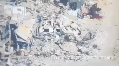 צה"ל באמבאדירט איבער 100 חאמאס צילן אין דרום עזה.