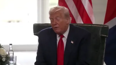 טראמפ מעלדט א פייער אפשטעל צווישן טיילאנד און קאמבאדיע 
