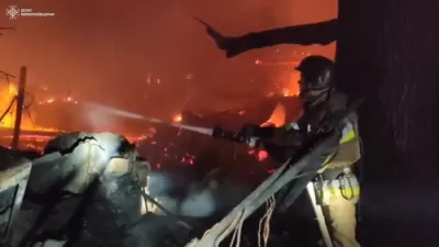 א פרישע אטאקע אויף אוקריינע: צענדליגע היימען חרוב געמאכט, אסאך ציווילע פארוואונדעט.