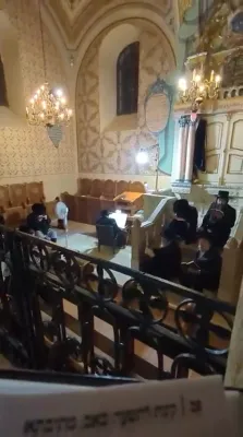 תשעה באב ביי כ"ק אדמו"ר מתולדות אהרן שליט"א אין אונגארן
