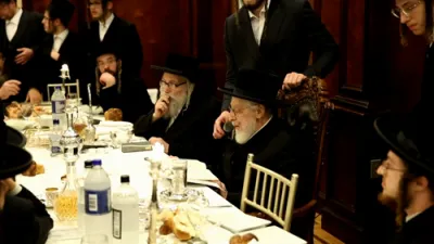 פולע דרשה פון כ"ק אדמו"ר מליסקא שליט"א ביים יארצייט טיש פון הייליגן אך פרי תבואה זי"ע אין קרית יואל 