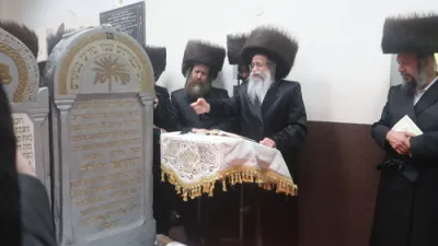 מסע התומכים בראשות גאב"ד סאטמאר מאנסי שליט"א 