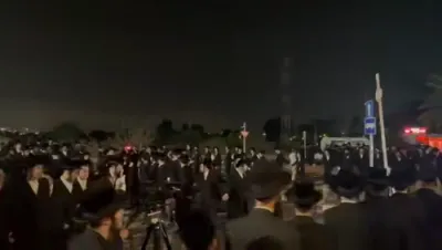 טענץ אינדרויסן פון תפיסה ווי עס זיצן בחורים וואס האבן זיך נישט געשטעלט אין מיליטער 
