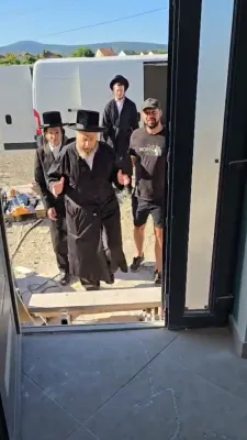 עקסקלוסיוו: א רייזע קיין אייראפע מיט ר' עזרא פרידלענדער - צווייטע טאג