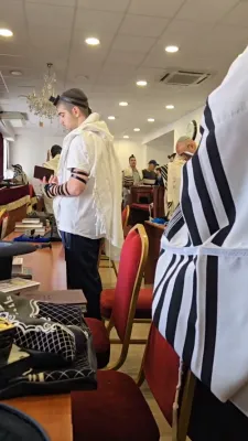 עקסקלוסיוו: א רייזע קיין אייראפע מיט ר' עזרא פרידלענדער - צווייטע טאג