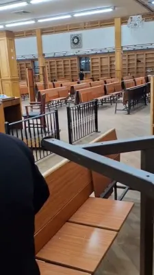 מען בויעט צו א שטאק אין ביהמ"ד הגדול סאטמאר אין וויליאמסבורג 