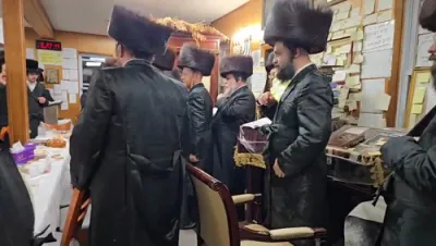 נאך בילדער און ווידיאוס פון כלל ישראל שוהל